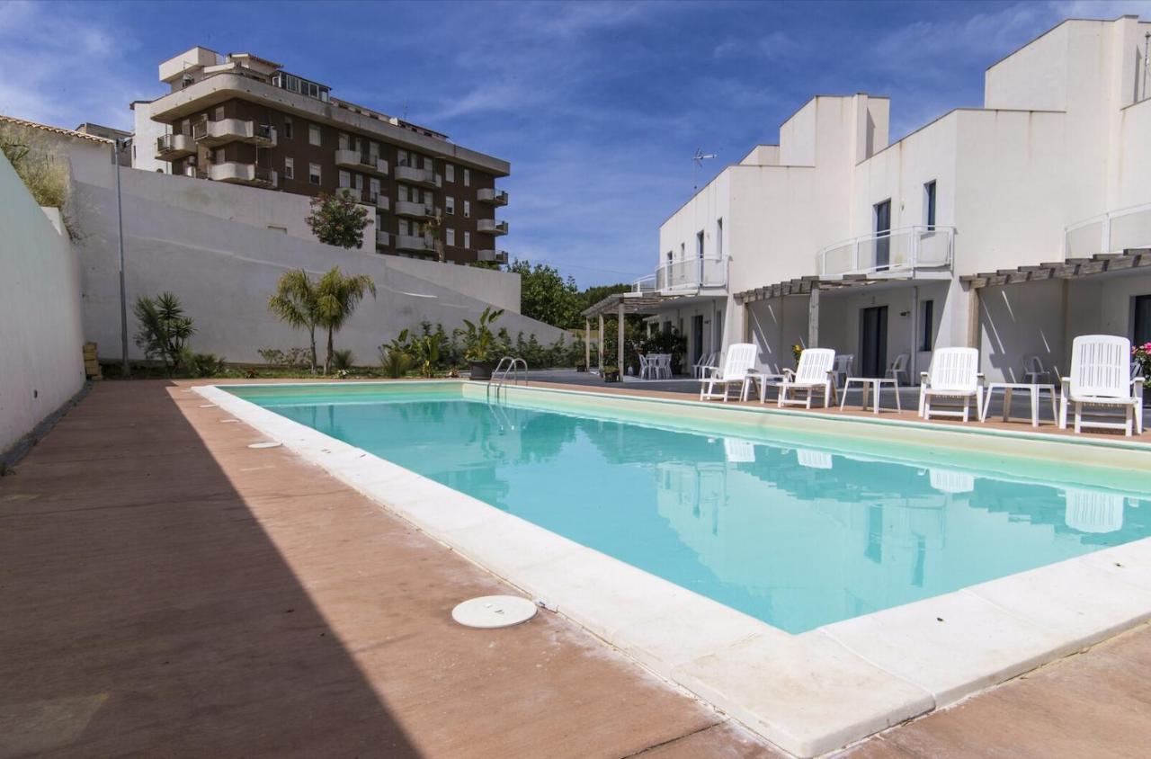 Tico Tico, Casa Con Piscina A Due Passi Dal Mare San Leone